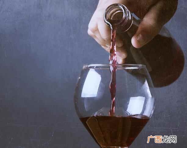 红酒开瓶后能放多久不能喝 红酒开瓶后能放多久