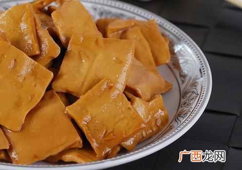 晚上吃香干会胖吗 香干吃了会胖吗,香干吃多了有什么影响