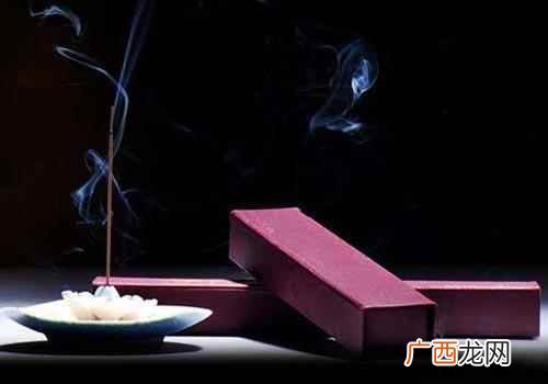 沉香的功效与作用及用途 沉香的功效与作用