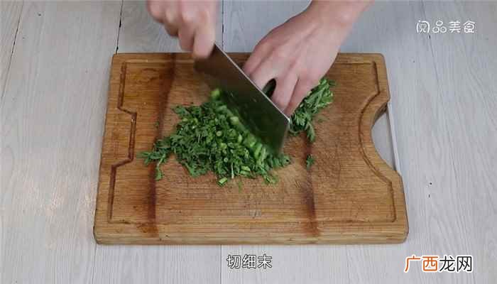 茼蒿300克的做法步骤 素炸茼蒿丸子的做法