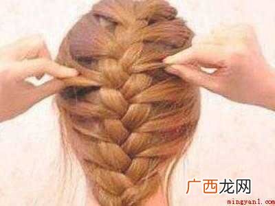 儿童辫子怎么扎
