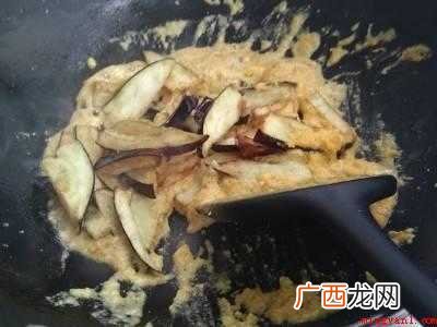 咸鸭蛋黄怎么做菜好吃又简单