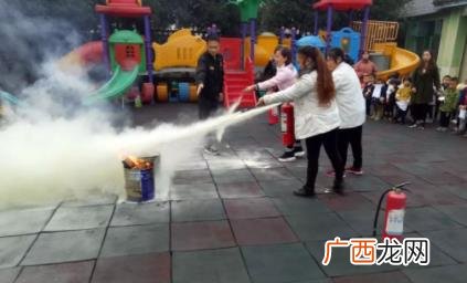 干粉灭火器灭什么类型的火 干粉灭火器一般灭什么火