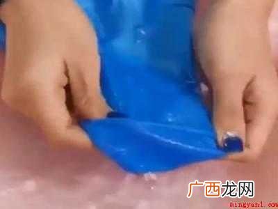 衣服上的结构胶怎样才能清除干净