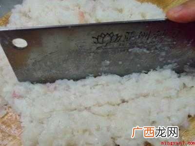 巴鱼水饺子馅怎么调