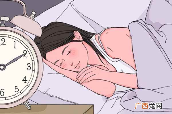 晚睡晚起算熬夜吗