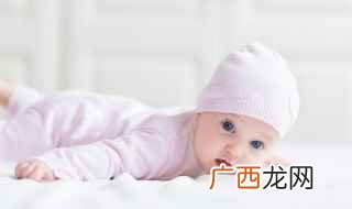 李佳琦和李佳雁的区别是什么 99分以上的李佳名字有哪些，李佳好名字打分