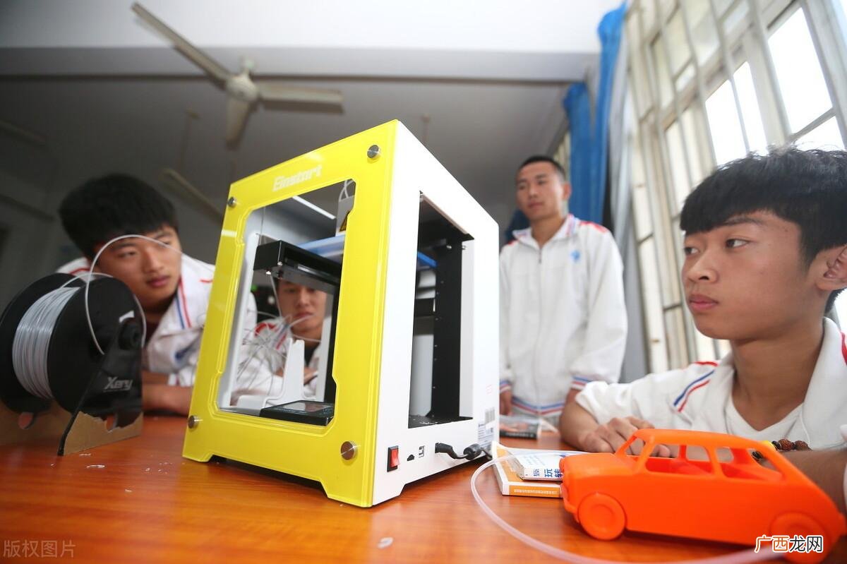 我们该如何选择技校 技工学校毕业是什么学历