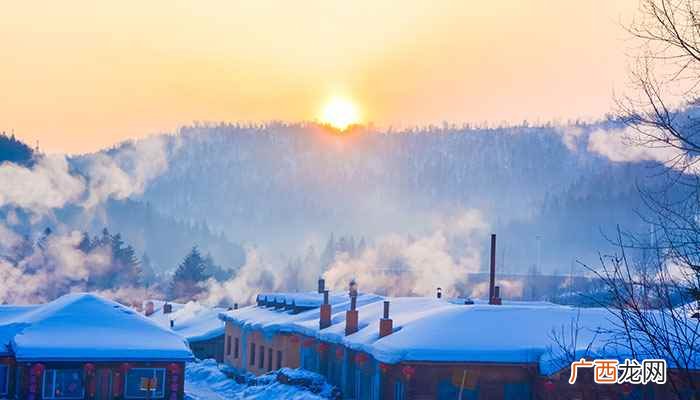 冰雪灾害对工程设施、交通运输和人民生命财产造成直接破坏 冰雪的成因
