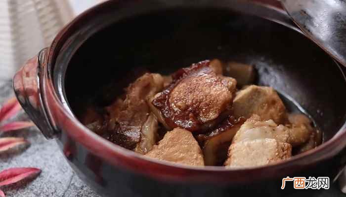 五花肉的做法步骤有哪些 炖芋头夹的做法