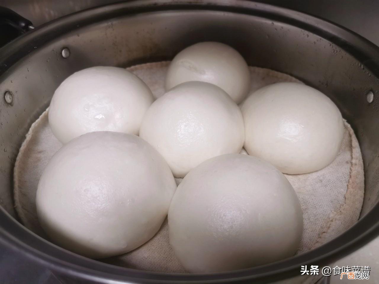 在家做馒头的简单方法 馒头的做法和发面全过程
