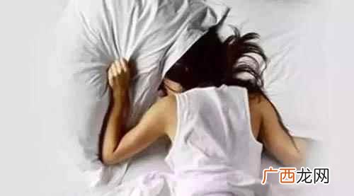 失眠头痛表现为血管痉挛性 女性荷尔蒙不足的症状