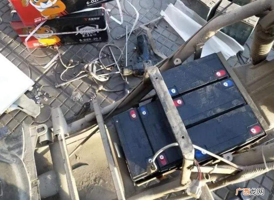 什么情况下需要更换电动车电瓶 怎样判断电动车电池该换了