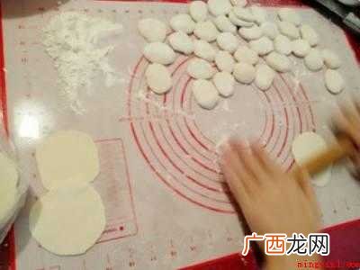 饺子皮怎么做又软又滑
