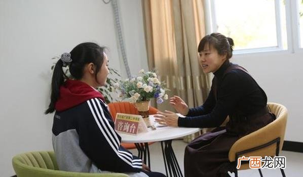 叛逆期孩子厌学应该怎么引导 如何正确的引导叛逆期的孩子