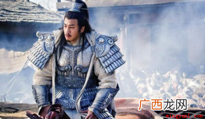 一个多月后项羽入咸阳城后,杀秦降王子婴,烧秦宫室,火三月不灭