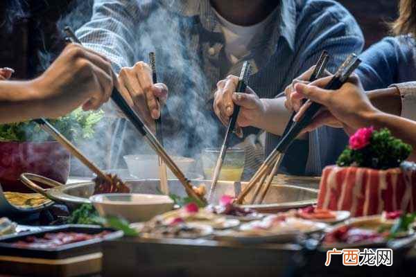 胆囊炎患者应保持清淡饮食的原则 哪些东西胆囊炎不能吃