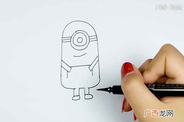 小黄人简笔画简单又好看 小黄人简笔画