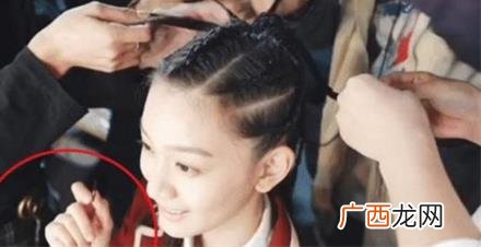 最简单的盘头在家自己盘 烫发盘头怎么盘视频