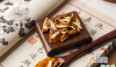 新鲜桔皮用来泡水怎样处理 新鲜桔皮能不能泡水喝