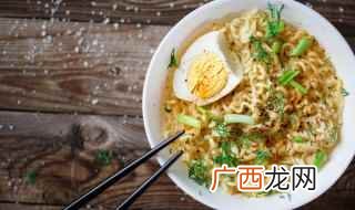 鸡蛋的做法 微波炉泡面做法