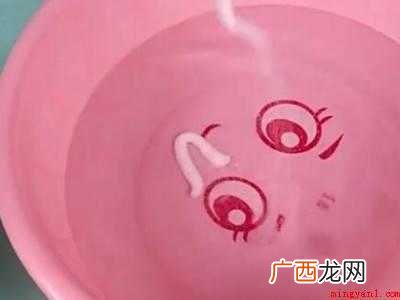 白醋能去84烧黄的衣服吗