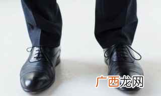男士皮鞋鞋带怎么系好看图解 男士皮鞋鞋带怎么系好看