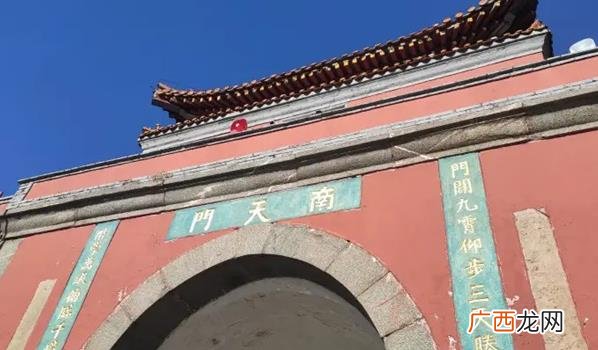 去泰山到底值不值得还要看个人的观点 ?爬泰山值得去吗