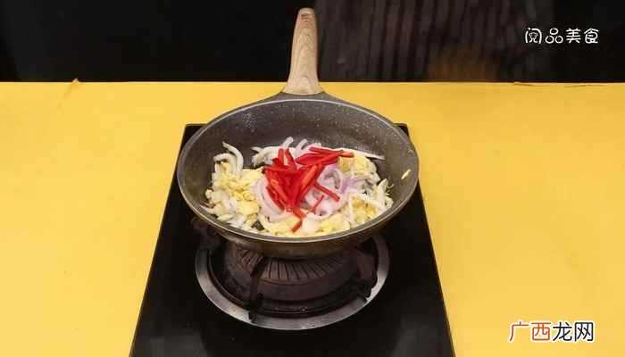 鸡蛋怎么做好吃 银鱼炒蛋的做法
