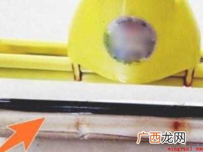 卡扣海绵拖把头怎么下