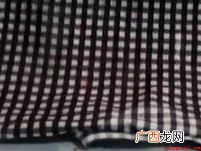 纯棉衣服皱巴巴的小妙招