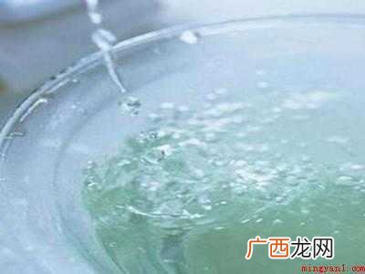 黑色衣服褪色有什么办法恢复