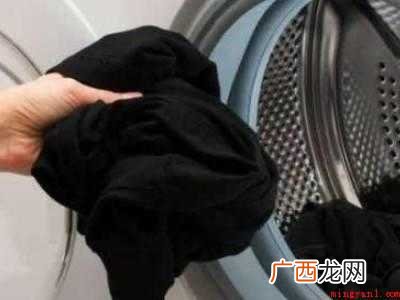 黑色衣服褪色有什么办法恢复
