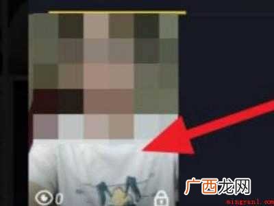 演示机型:Iphone 12 抖音可以当相机拍照吗
