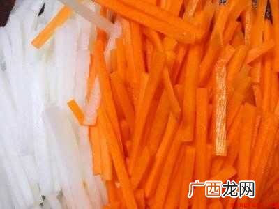 红萝卜丝怎么蒸的松散好吃