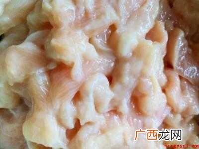 水煮鸡胸肉怎么煮才好吃