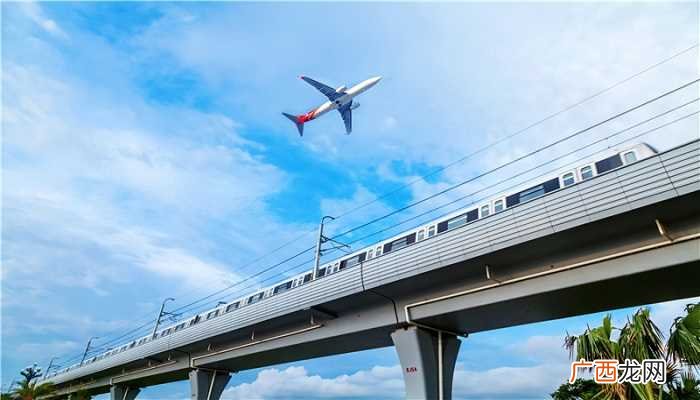 铁路进站乘车禁止和限制携带物品 高铁能带水果刀吗