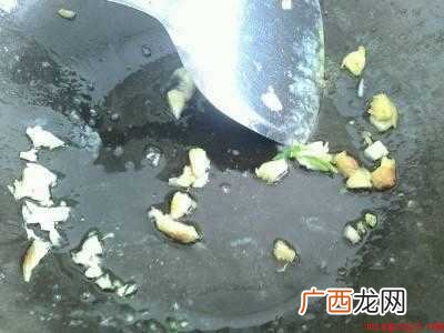 茄子炒蛋怎么炒好吃