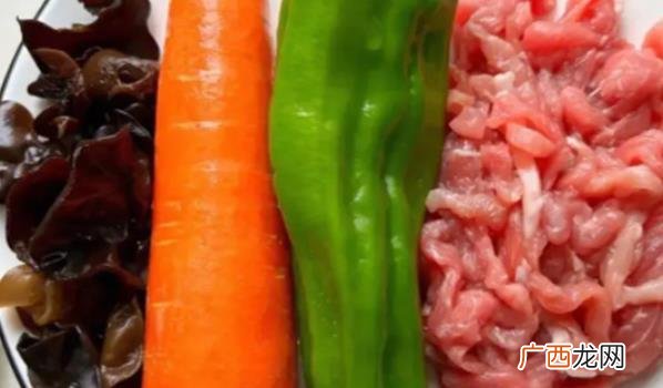 青椒炒肉丝是一道色香味俱佳的家常菜 青椒炒肉丝怎么做