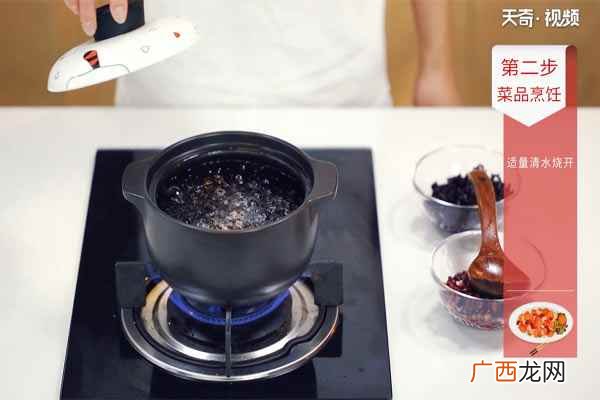 黑米赤小豆粥的做法和功效窍门 黑米赤小豆粥的做法