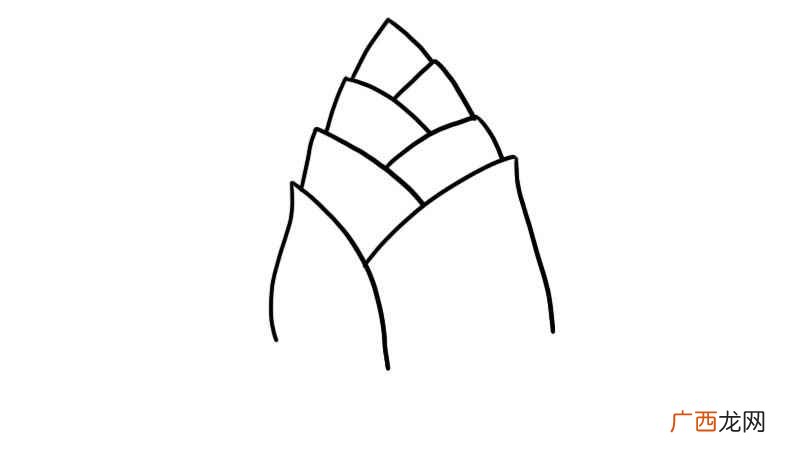 先画竹笋的底部有哪些 竹笋宝宝简笔画