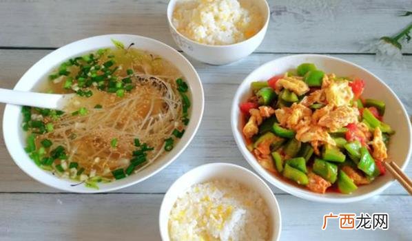 下午五点之前吃的饭才能称之为晚饭 下午五点之前吃的饭叫晚饭吗