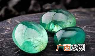 干青种属于中低档的翡翠吗 花青和干青翡翠的区别