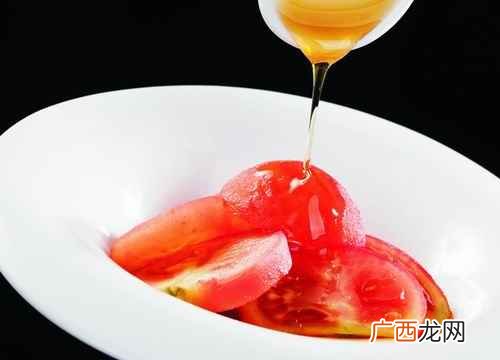 蜂蜜面膜怎么做最简单 蜂蜜面膜怎么做