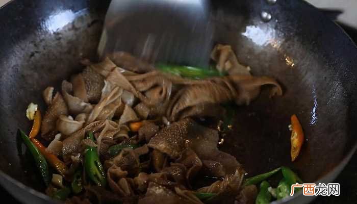 辣椒炒毛肚的做法怎么做好吃 辣椒炒毛肚的做法的做法