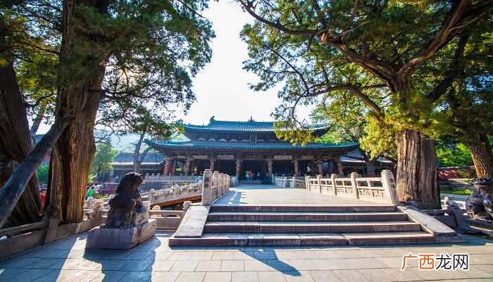 晋祠三绝是指位于山西省太原市晋源区晋祠镇 晋祠三绝三宝三匾分别是