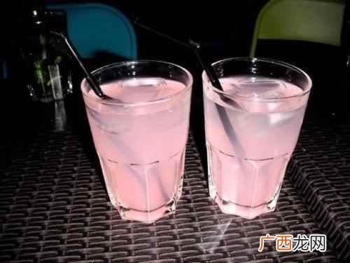 在平时生活中调制鸡尾酒的时候我们又应该注意些什么 鸡尾酒怎么调好喝