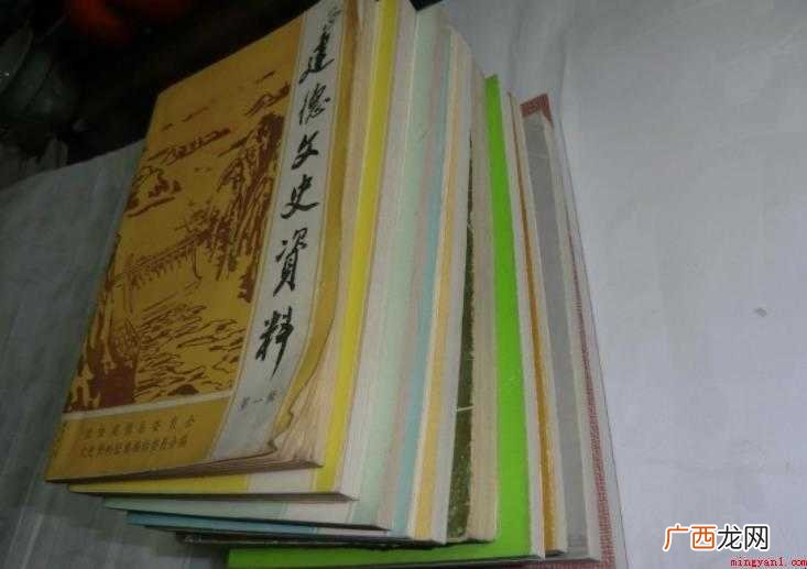 关于文史类的种类有哪些 文史类的种类有哪些