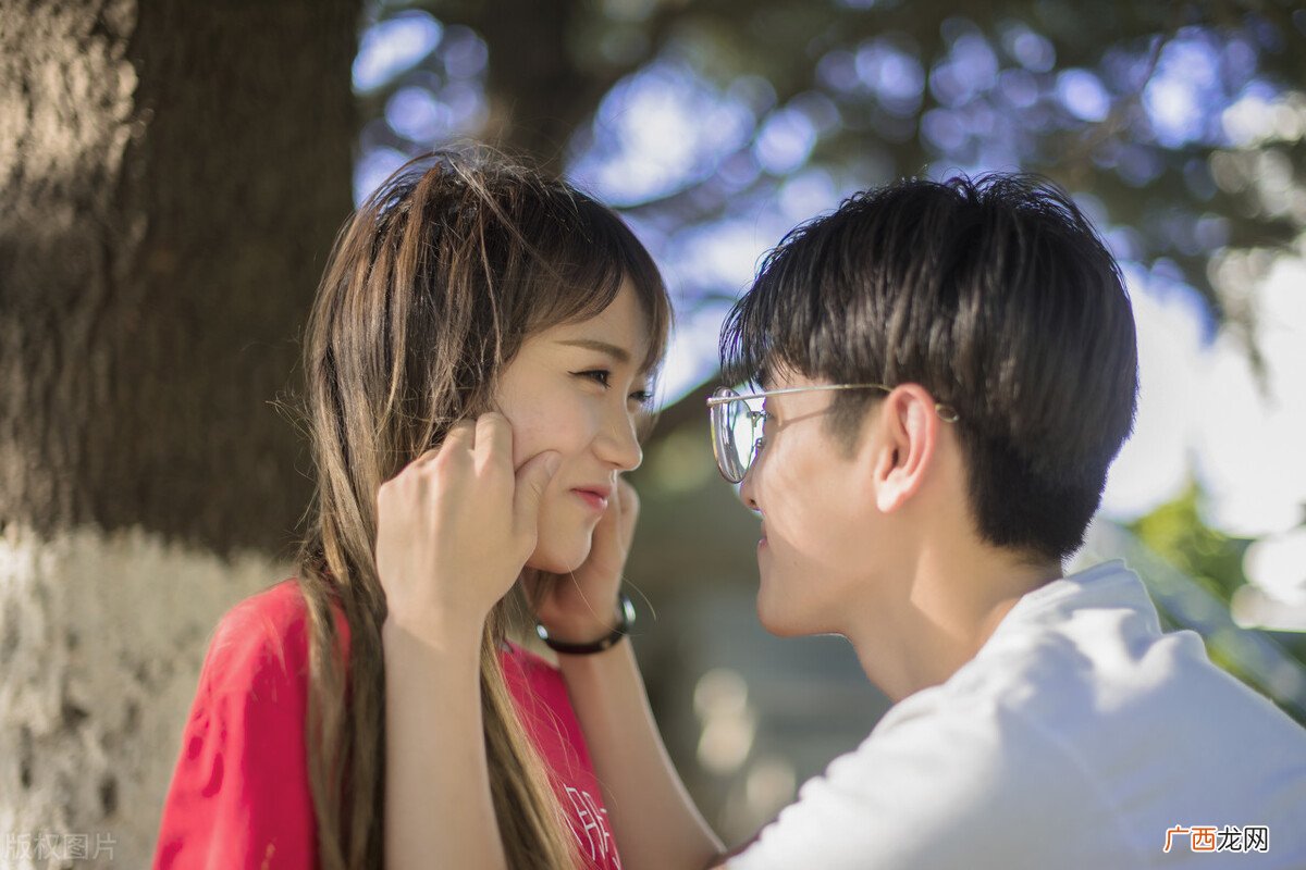 其他不同结婚周年的称呼分别是什么 十年是什么婚