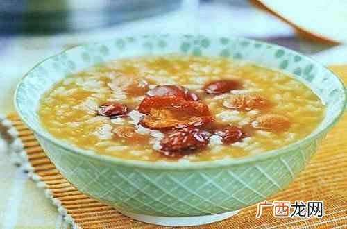 女性气血不足怎么食补 补气血吃这些最靠谱